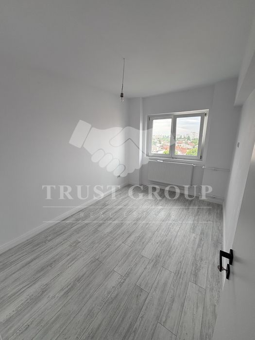 Apartament 3 camere Titulescu | Imobil 1977 - Poză 2