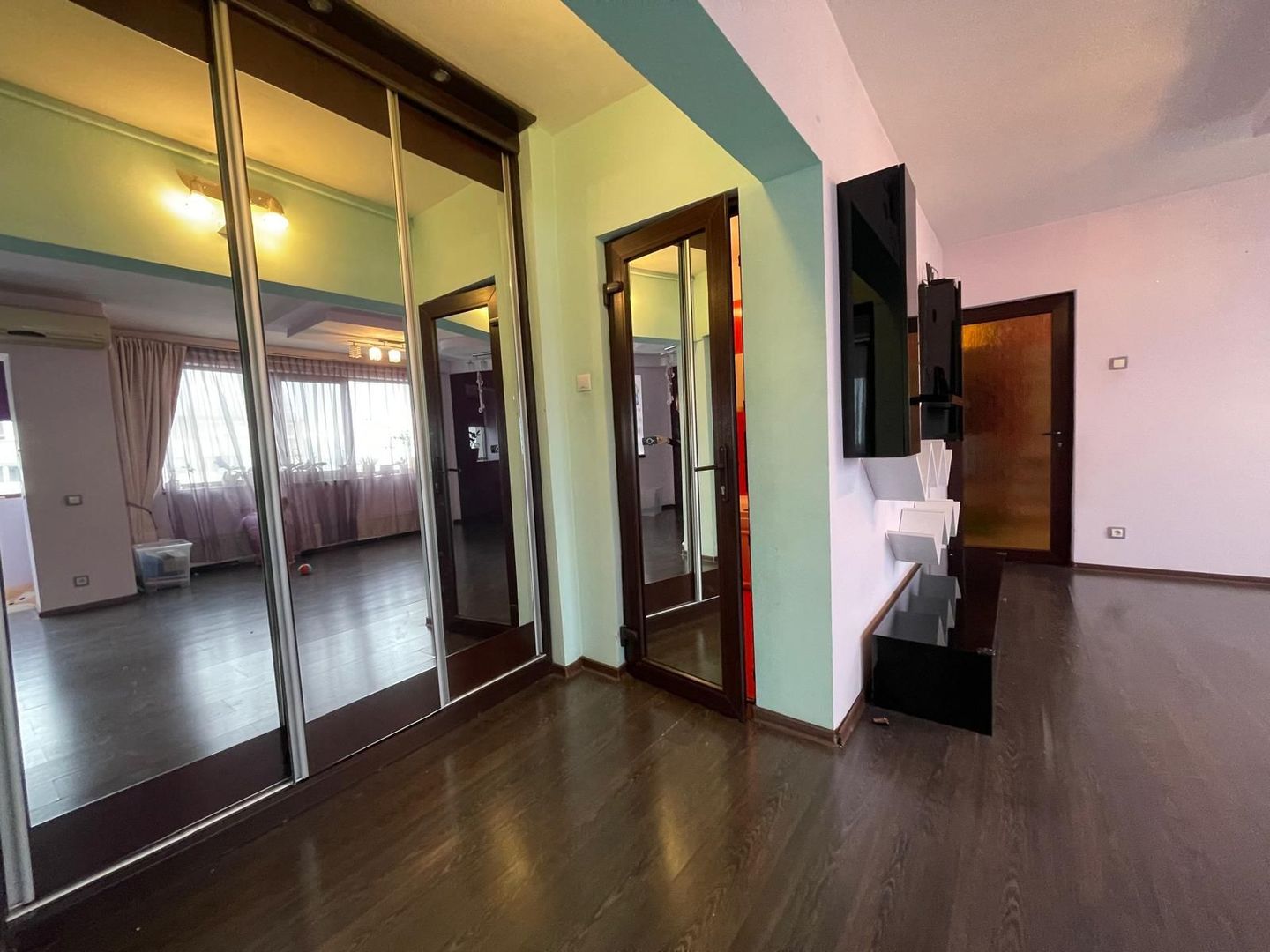 AP. 3 CAMERE - 63 MP, MASINA SPALAT VASE, METROU 10 MIN,COMISION 0% - Poză 6