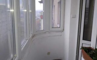 Vanzare Apartament 3 camere spre vanzare sau inchiriere ,Rahova - Poză 4