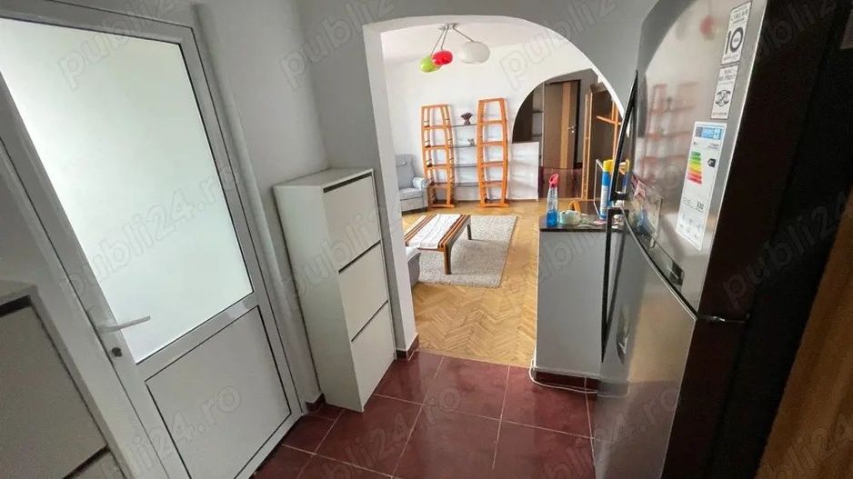 DE INCHIRIAT | Apartament 3 camere | Zona Pajura - Poză 2