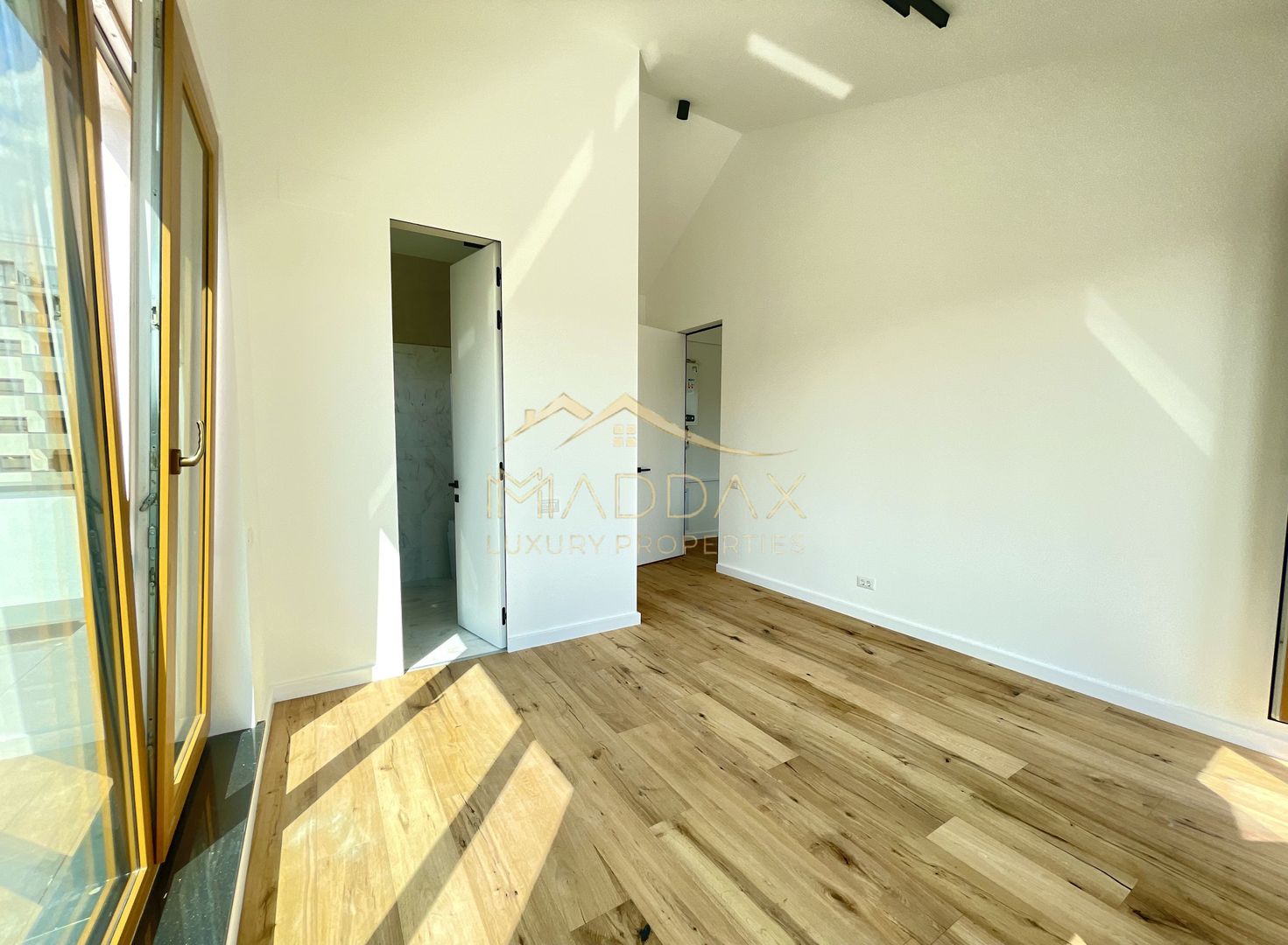 Apartament 4 Camere**TERASA 57 MP**Bloc boutique***NOU// DOMENII - Poză 26
