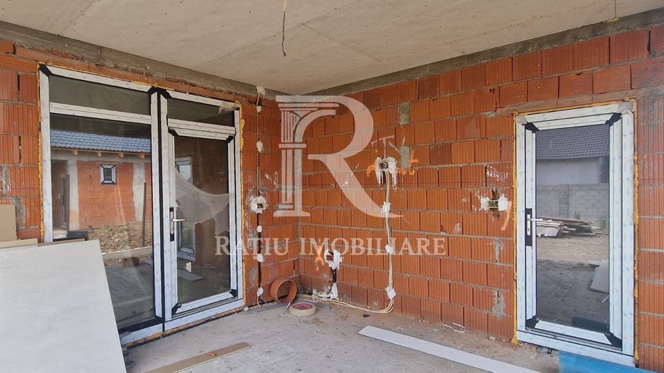 Casa de vanzare cu 4 camere | Osorhei | Bihor - Poză 2