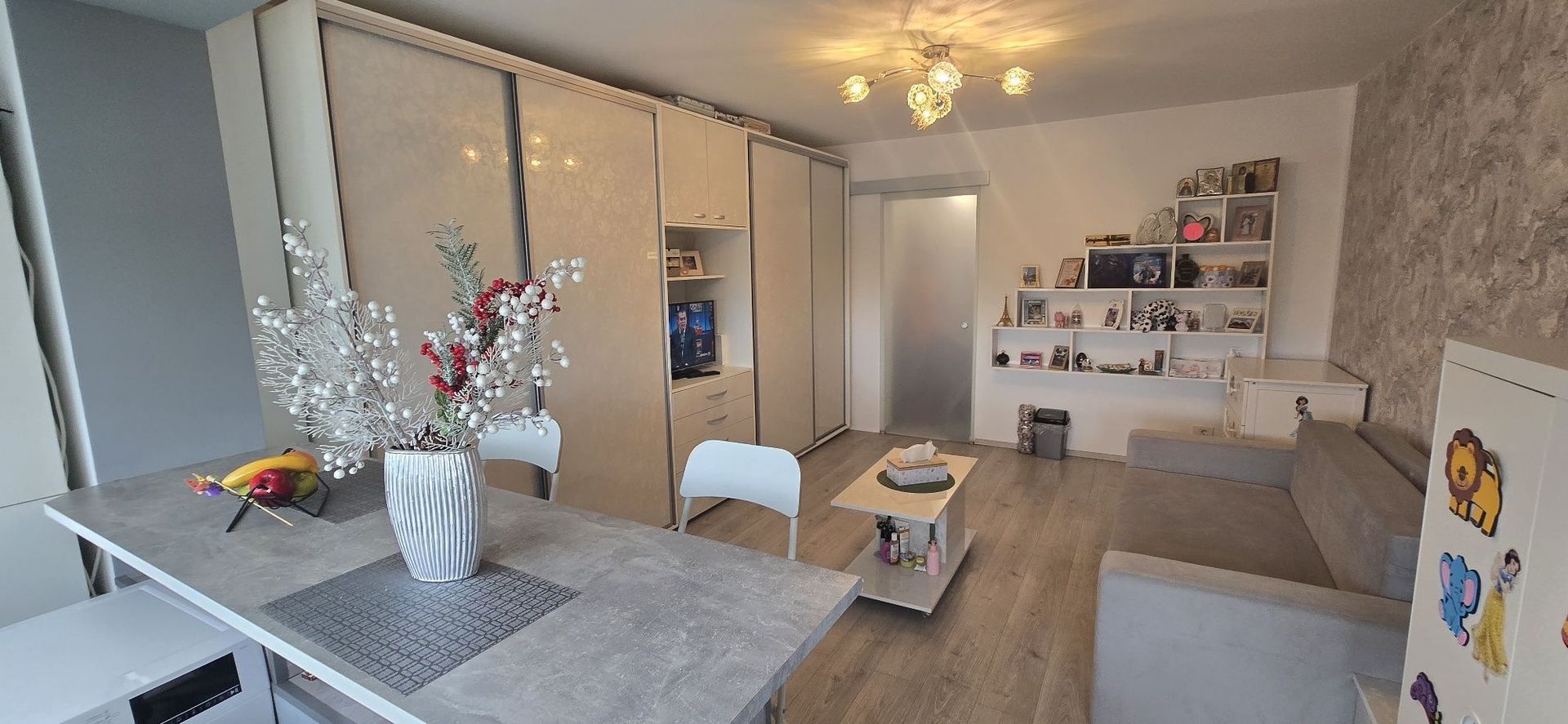 GARSONIERA COCHETA  METROU PAJURA - Poză 6