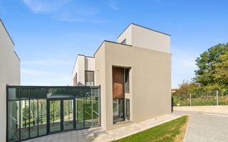 Spatiu premium Zorilor, 350 mp, vitrat, 15 parcari! cu panorama ! - Poză 2