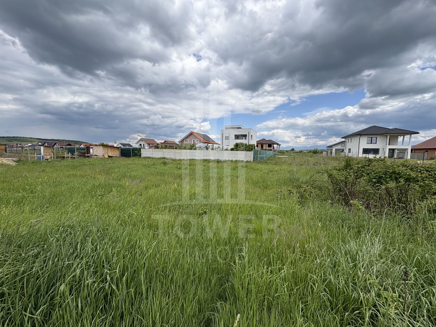 🏡 Teren Intravilan cu Autorizație de Construcție – 480 mp în Cristian, - Poză 3