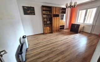 Vanzare Apartament 3 Camere Dristor- Vitan - Poză 1