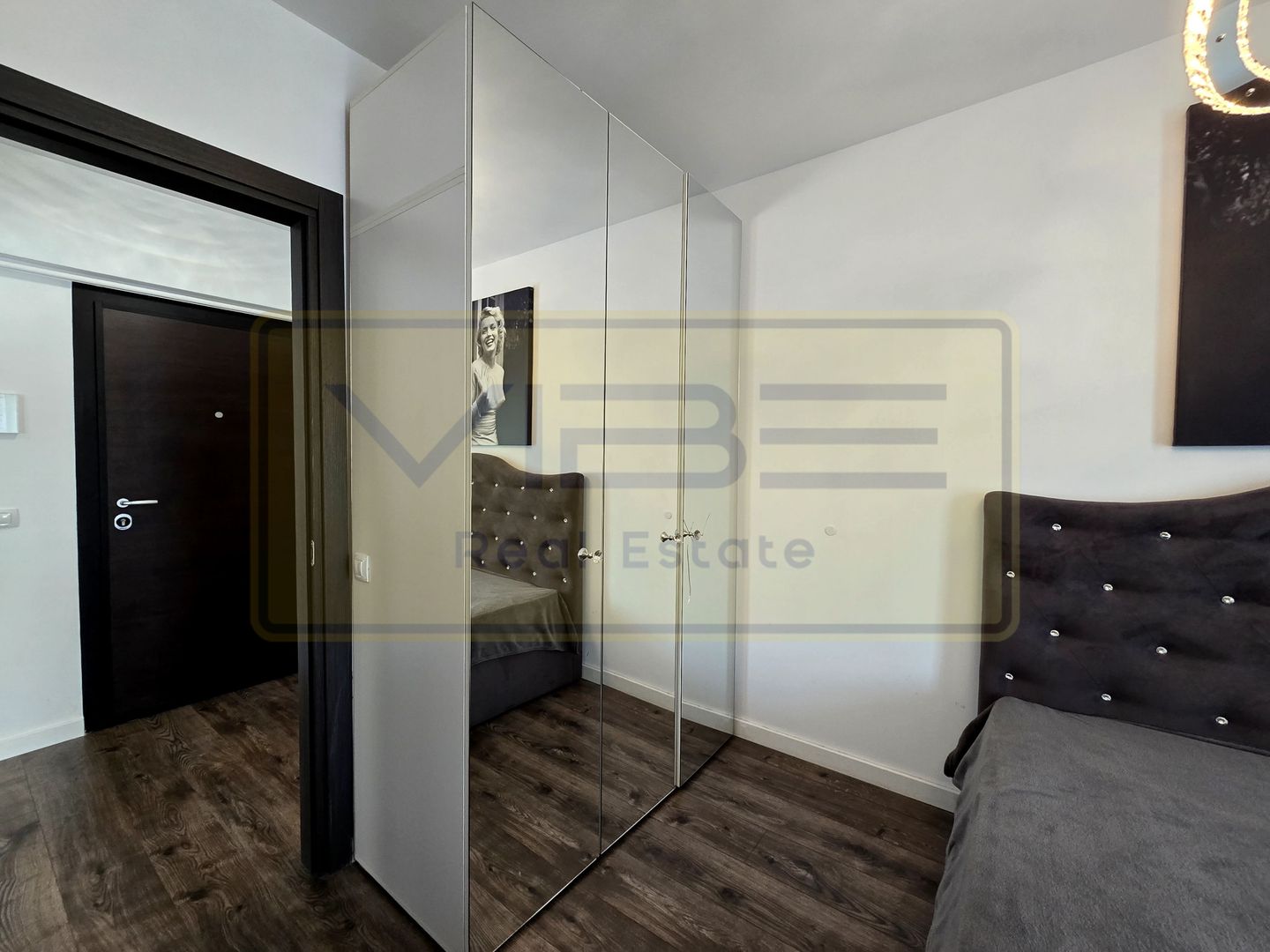 Apartament Premium - 2 camere dec- parcare subterana- bloc nou semicentral - Poză 4
