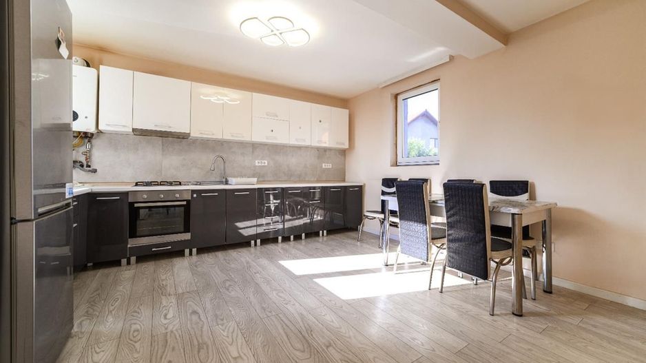 Duplex P+E 4 camere 2 bai Urseni - Poză 1