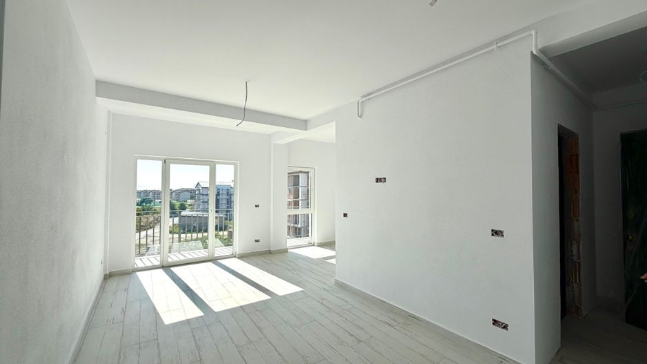 Apartament cu 3 camere - etaj intermediar - Giroc - Poză 2