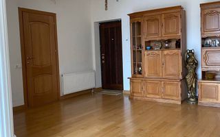 Chirie, apartament, 2 camere, strada Alexei Mateevici, Centru - Poză 3