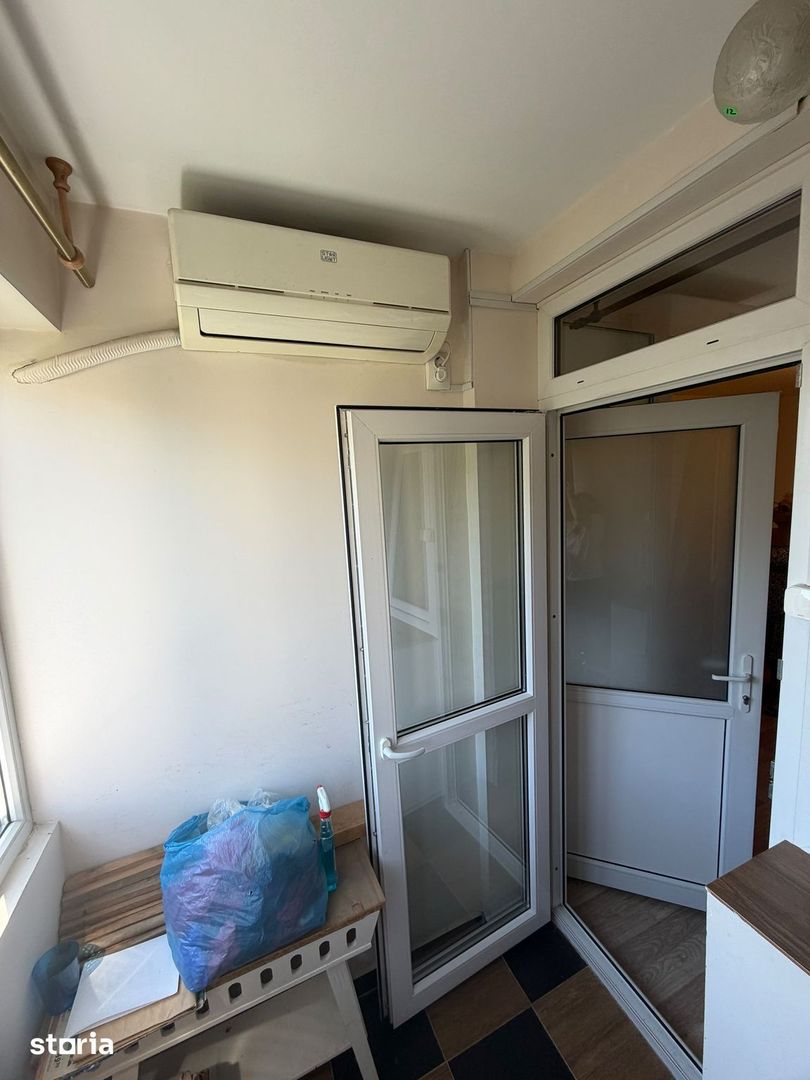 Vanzare Garsonieră renovată, 31 mp, 75 m metrou Favorit, balcon, AC - Poză 14
