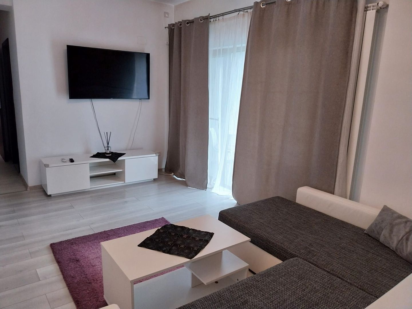 2 camere | Cartierul Francez – Șoseaua Nordului | etaj 1 - Poză 2