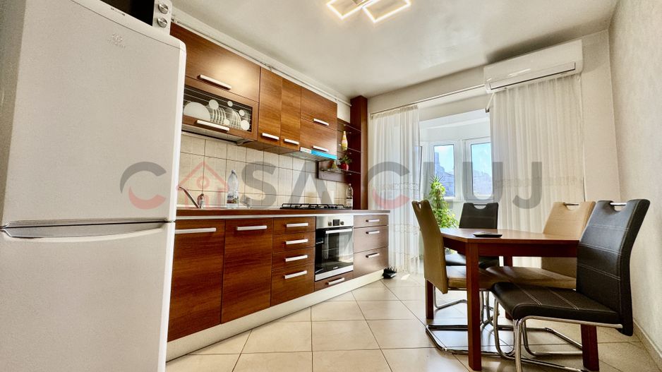 La cheie, cu parcare, la câteva minute de FSEGA! - Poză 3