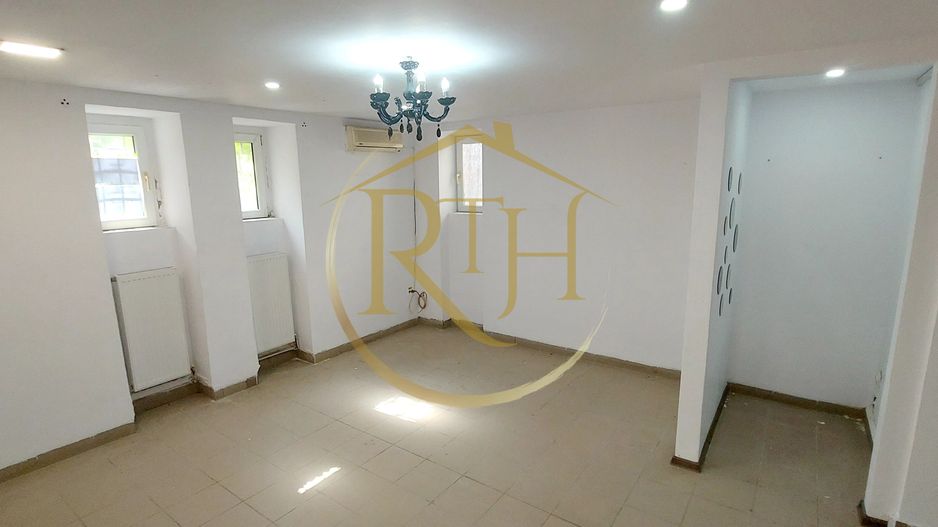 Închiriere spațiu comercial – Zona Centrală – 77 mp - Poză 2