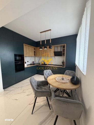 4 camere, 190 mp, Ultrafinisat, gradina 200mp Voronet Zona BLVD Muncii - Poză 9