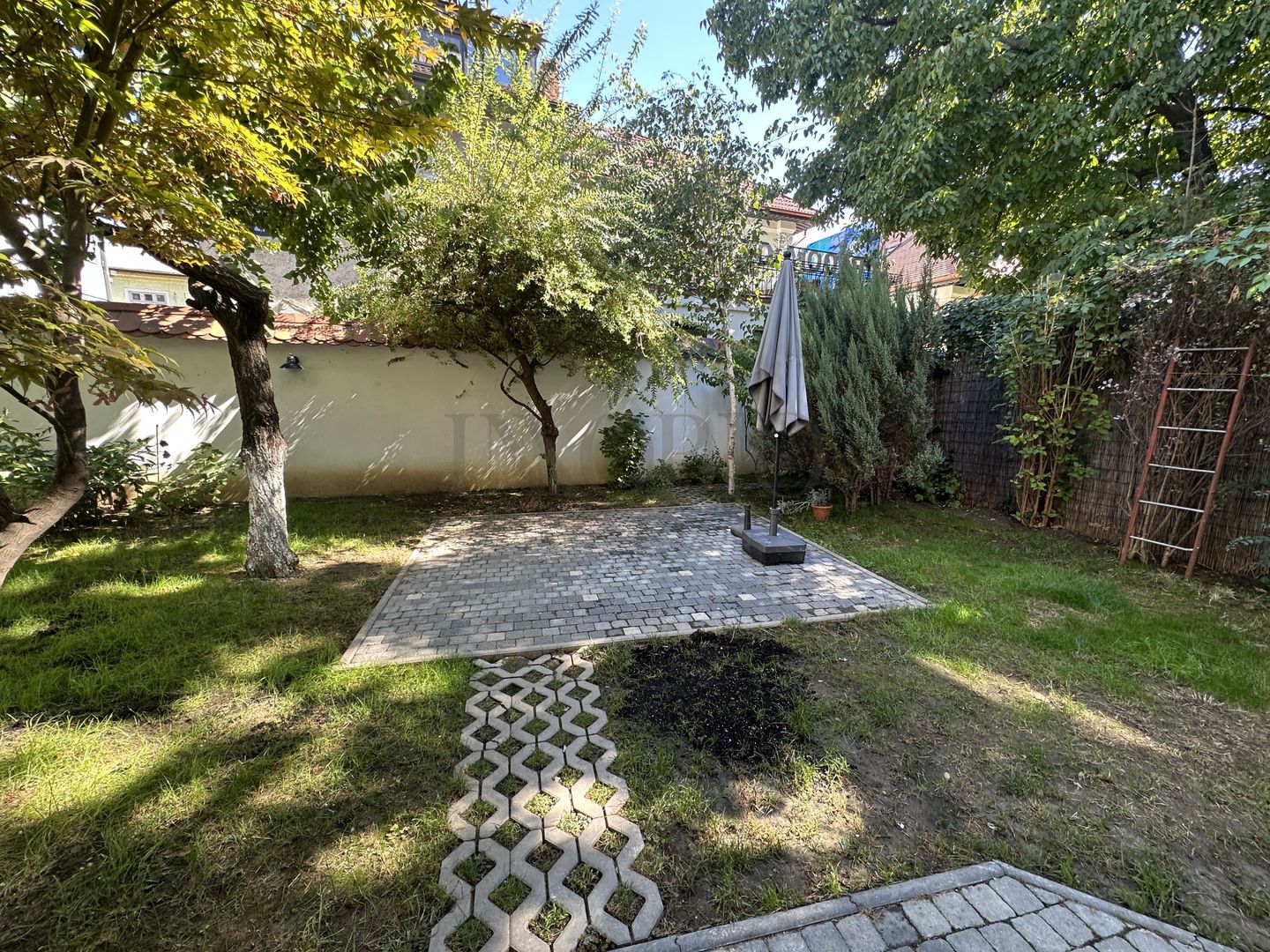 Vila Interbelica Restaurata | Pretabil Birouri - Showroom - Poză 15