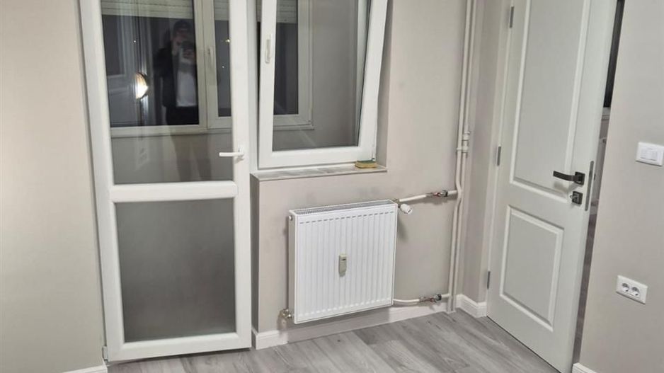Apartament cu 2 camere semidecomandat zona Iosia - Poză 4