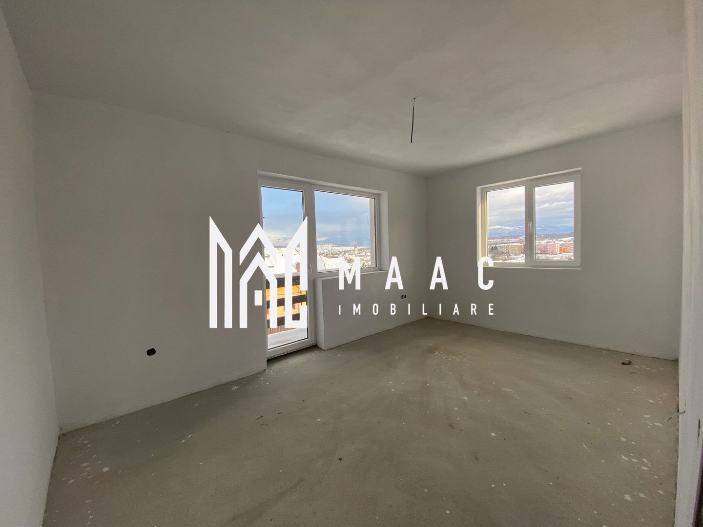 Casa Duplex | 5 Camere | Curte | Cisnadie | - Poză 4