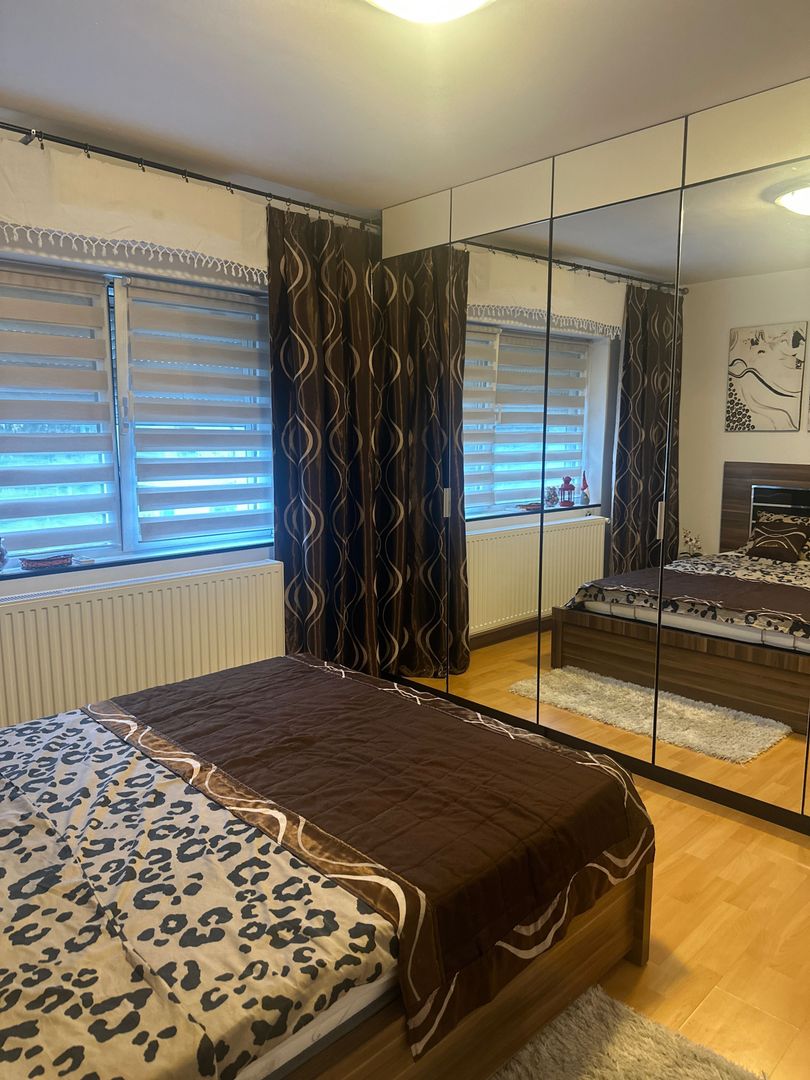 De inchiriat apartament cu 4 camere , Mall Vitan sector3 - Poză 1