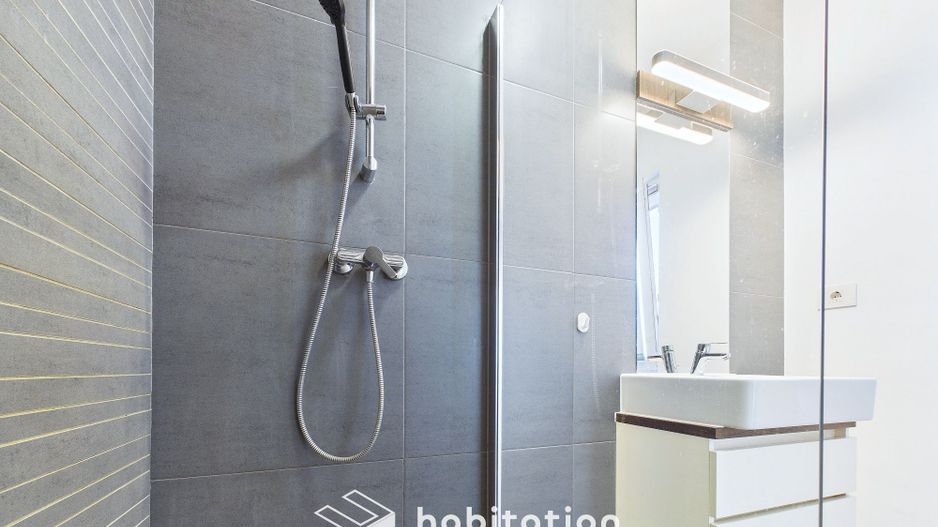 Penthouse elegant si primitor, cu un view spectaculos, in zona Lipovei - Poză 12