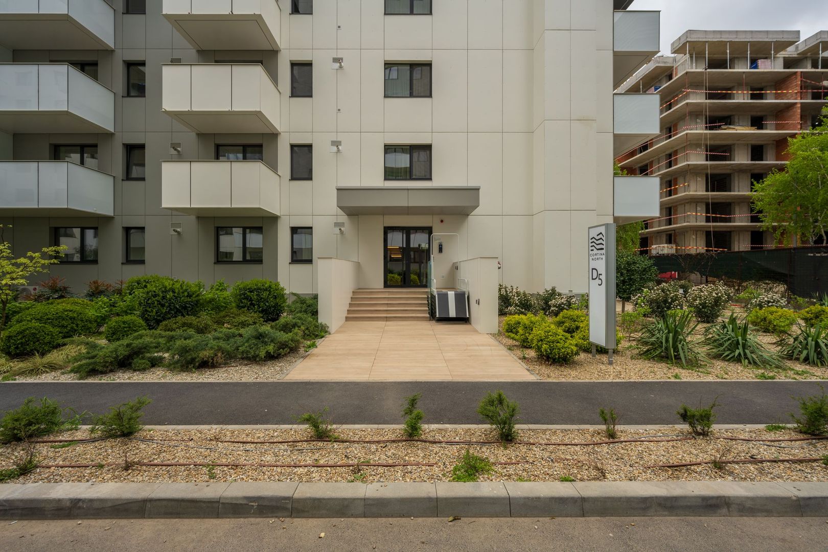 Apartament 2 camere splendid, prima inchiriere, Cortina North Pipera - Poză 29
