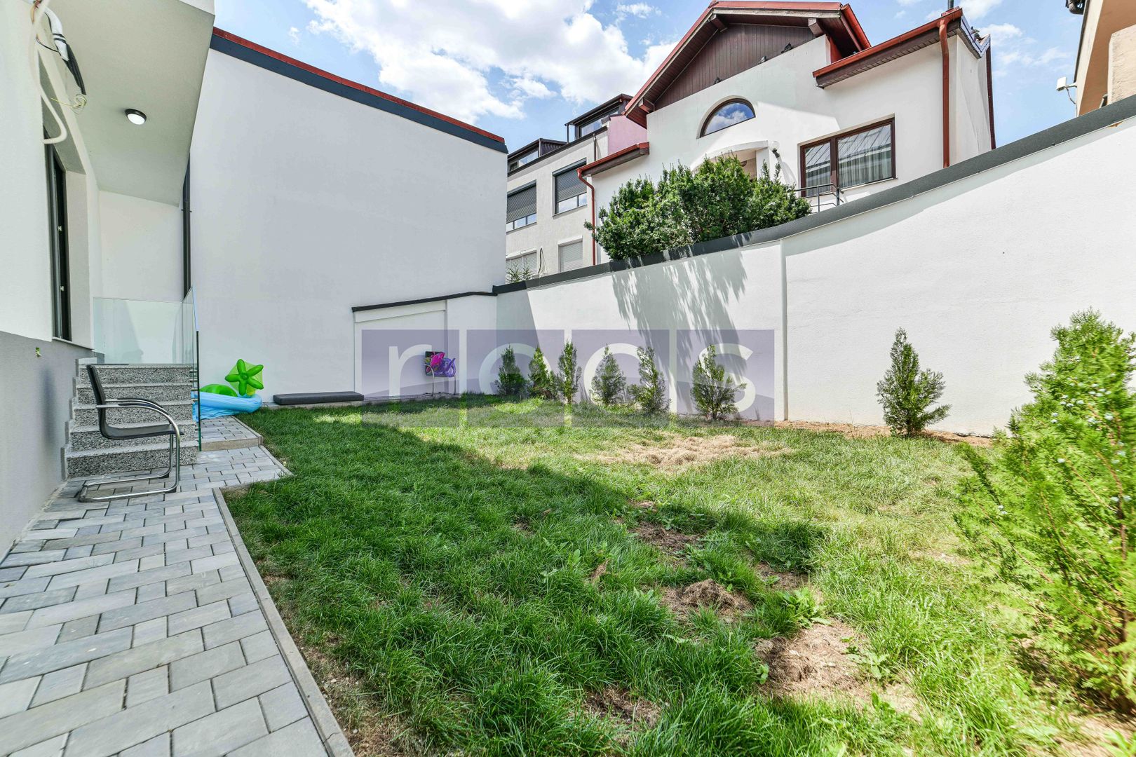 3 CAMERE | GRADINA PROPRIE 100 MP | AN CONSCTRUCTIE 2023 - Poză 11