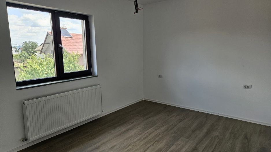 Vânzare Vilă Nouă Moderna în Balotești, Pitești, langa Padure - Poză 16