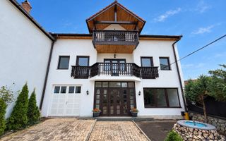 CASĂ INDIVIDUALĂ DE ÎNCHIRIAT – SPAȚIU GENEROS, POZIȚIE EXCELENTĂ, POTENȚIAL - Poză 1
