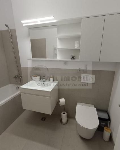 Apartament 2 camere • 70 mp • Silk District • 590 € - Poză 12