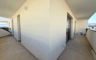 Apartament 3 camere / etaj intermediar / Zona Eroilor - Poză 18