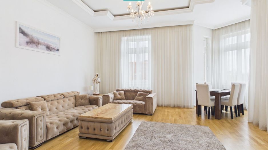 Apartament deosebit în clădire istorică central - Poză 27