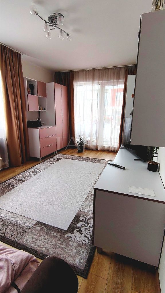 Apartament cu 2 camere recent renovat, zona Parcul Poligon. - Poză 2