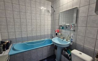 Apartament cu 3 camere 66,77 mp - zona 13 septembrie - Poză 5
