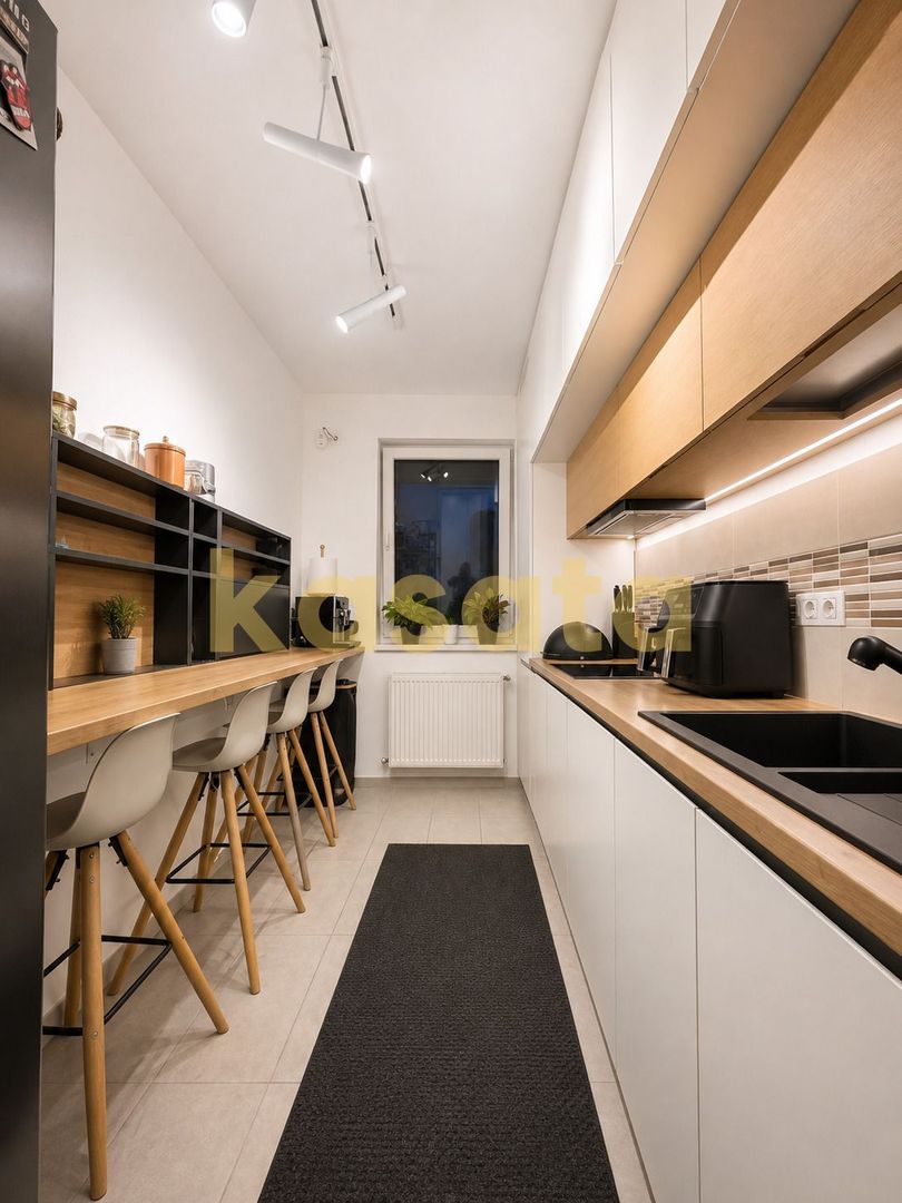 3 camere | 82,32 mp | 2 băi | 2 balcoane | Baba Novac Residence - Poză 10