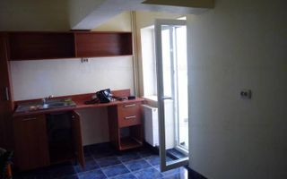 Duplex 5 camere de inchiriat ideal birouri Zona Unirii - Bulevard - Poză 1
