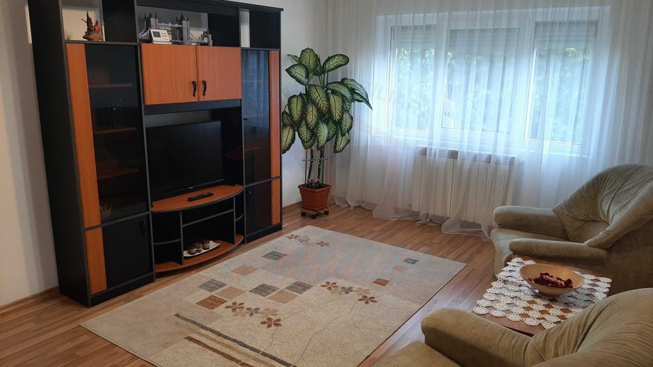 Inchiriere apartament cu 2 camere, Gheorghe Doja, et 3, 350 EURO/Luna - Poză 1