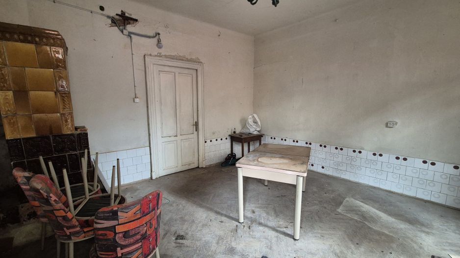 Casa P+1  - Dacia - Eminescu - curte comuna - Poză 19