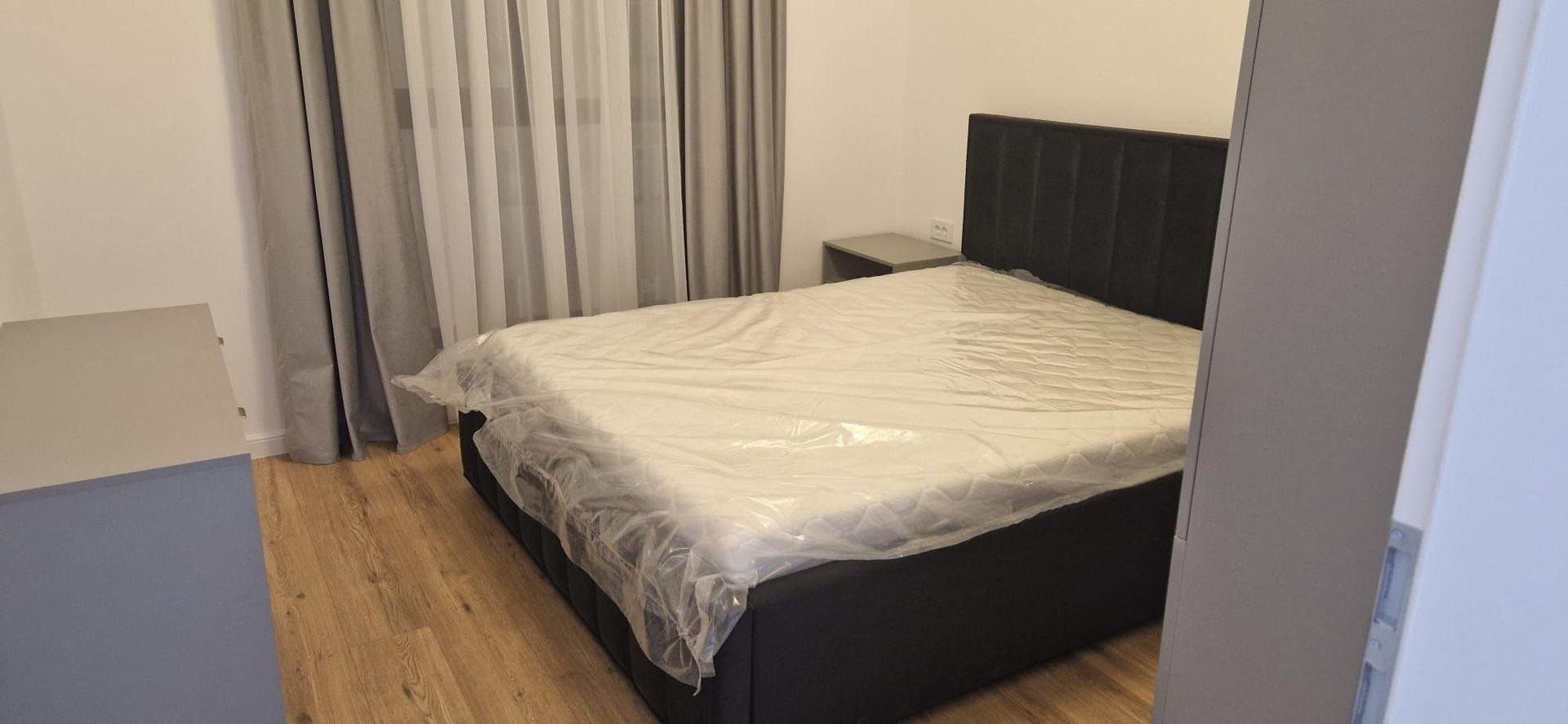 Inchiriez 2 camere, Plaza Residence Faza 5 PRIMA INCHIRIERE - Poză 6