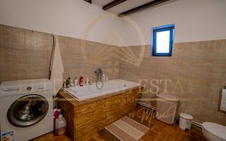 Cumpana - Casa Ideală pentru două familii. - Poză 27