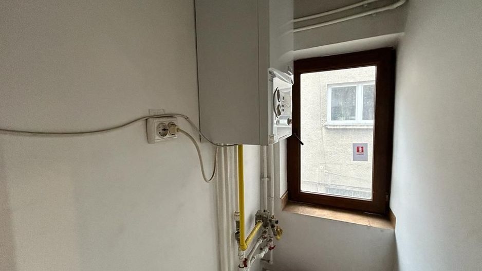 Apartament 3 camere in vila Aurel Vlaicu | Garaj 26.48 mp - Poză 5