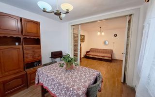 Casa cu 3 camere, zona Mihai Bravu - Poză 5