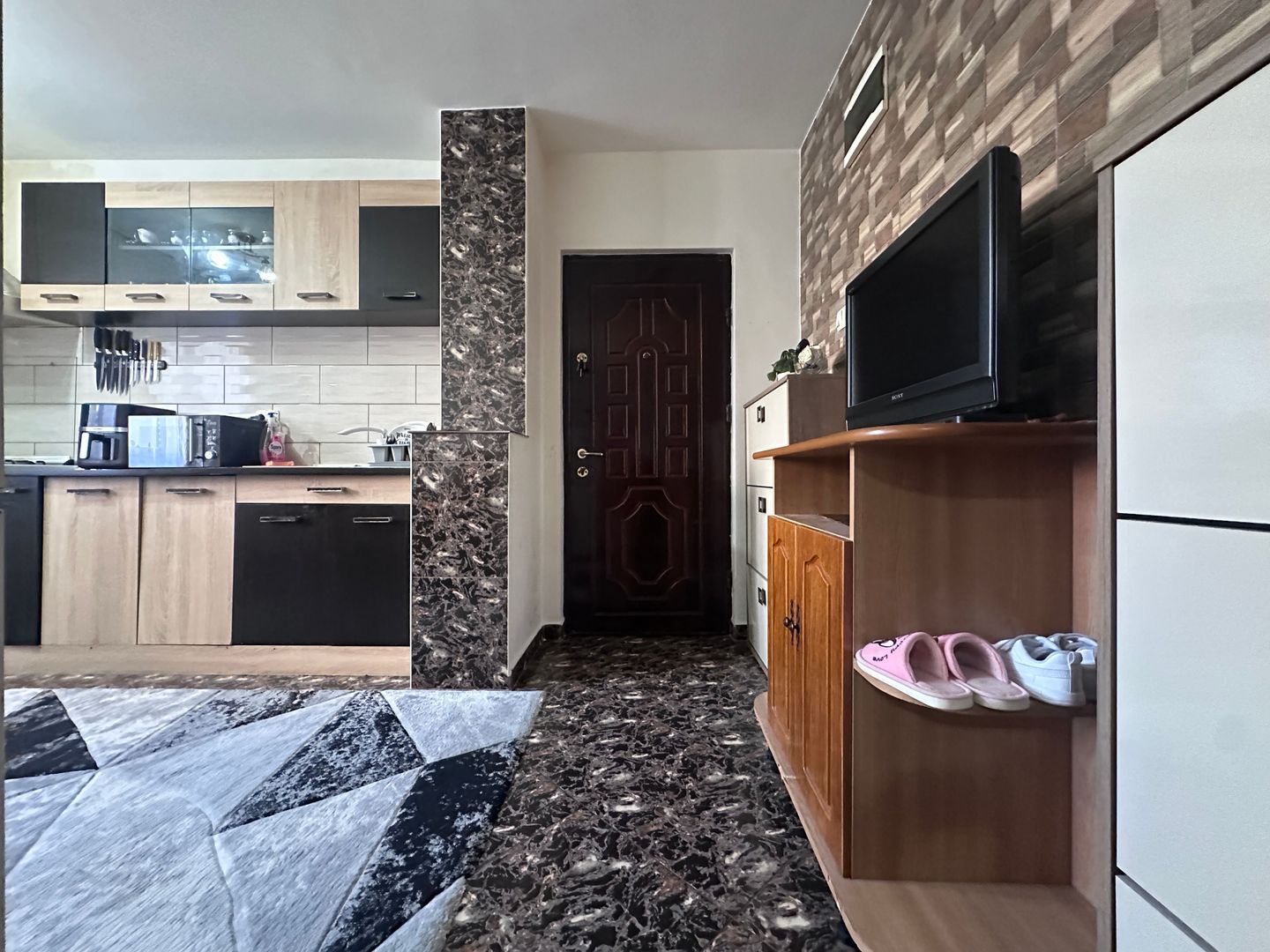 Ideal pentru investitie! Vanzare apartament cu 2 camere-Targoviste-M11 - Poză 8