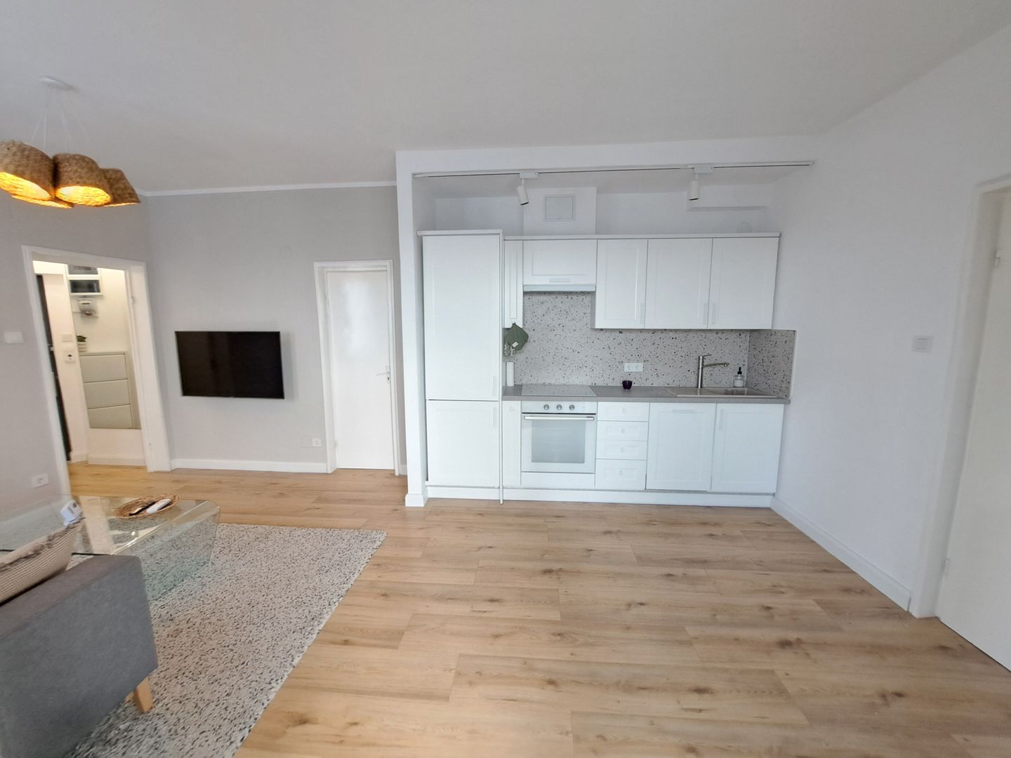 Apartament cu 2 camere + terasa priveliste minunata - parc Cismigiu - Poză 8