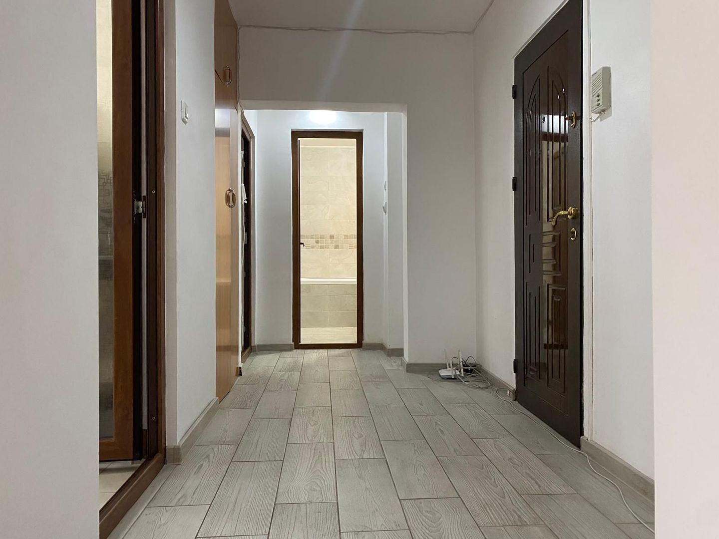 Inchiriere apartament cu 2 camere - Calea Bucuresti, Targoviste - Poză 7