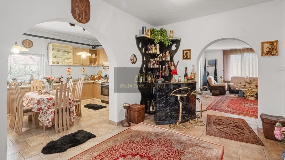 Proprietate cu 2 case I 1.700 mp teren I aproape de lac – Ghermănești - Poză 9