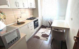 🏡 Închiriez Apartament cu 2 camere decomandat, parcare disponibilă, bloc 2018 - Poză 6