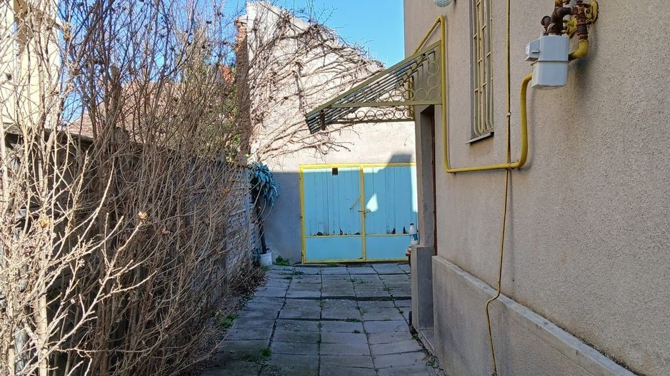 BRASADAS vinde casa cu 4 cam teren 360mp zona ULTRACENTRALĂ. - Poză 5