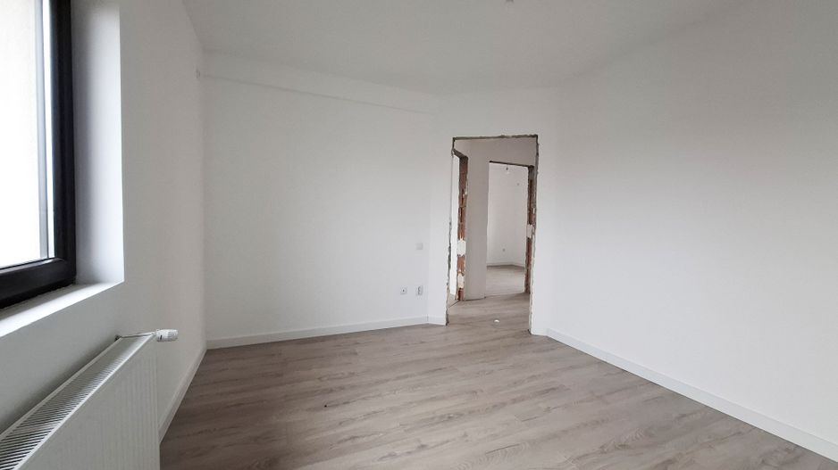 Casa P+1E+M, cu 5 camere, zona Rudului - Poză 14