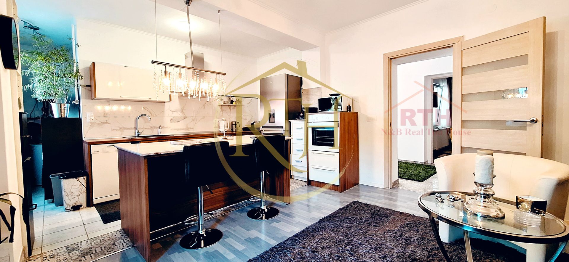 Oferim spre vanzare, proprietate deosebita, 7 camere, zona Modern 0% Comision - Poză 10