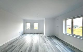 Duplex 4 camere -140.000€ pozitie excelenta |Săcălaz| - Poză 8